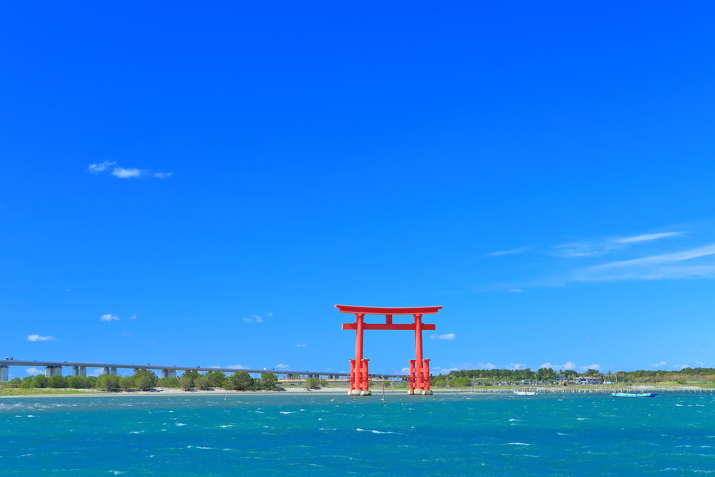 【静岡県】晴天下の弁天島海浜公園