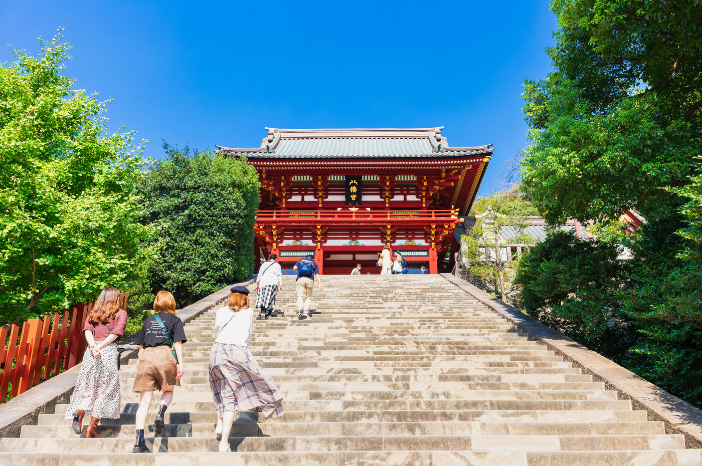 初秋の鎌倉　鶴岡八幡宮　本宮