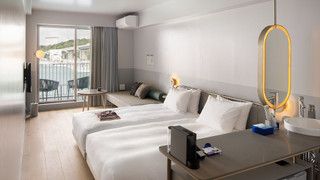 スーペリアツインルーム（ソファベッド付）