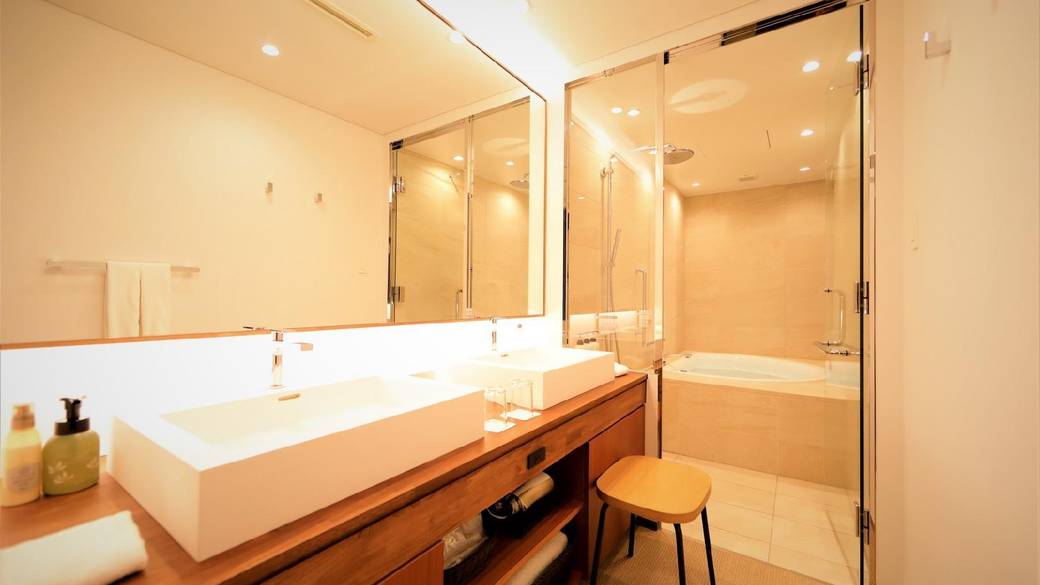 おしゃれなお部屋で
リラックス / 4