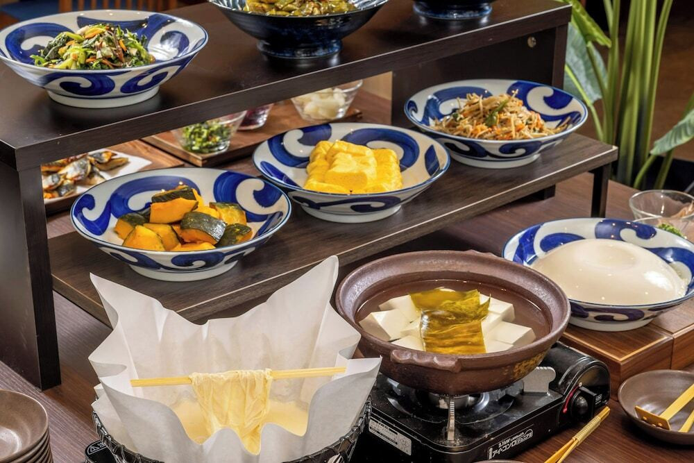 朝食