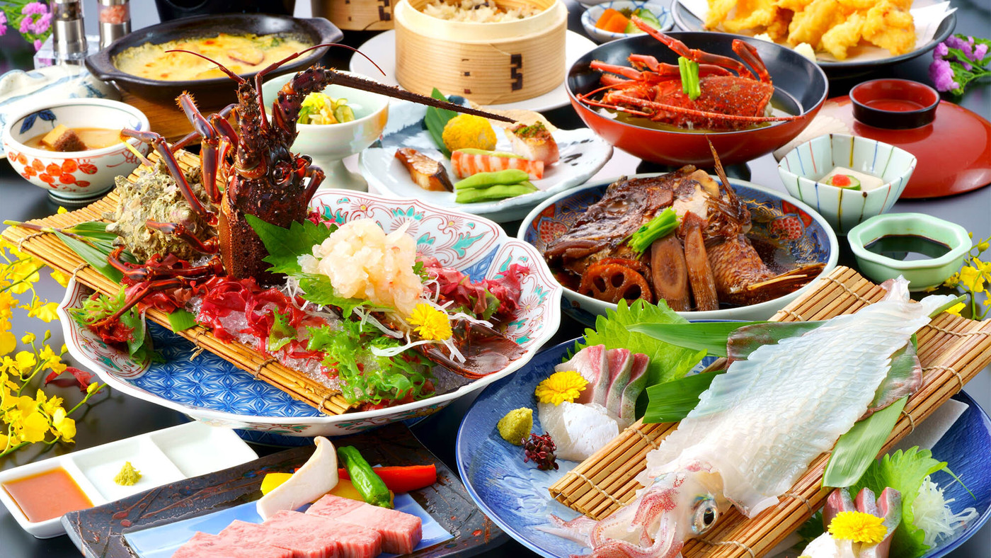 呼子のイカ・伊勢海老・佐賀牛の"豪華3コンボ"を部屋食で4760257