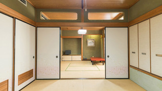 和室 ファミリールーム 共用バスルーム  禁煙