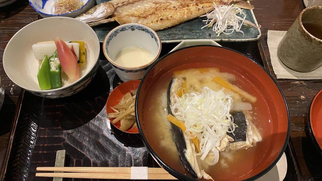 好みの魚を選べる
和朝食で元気いっぱい
 / 2