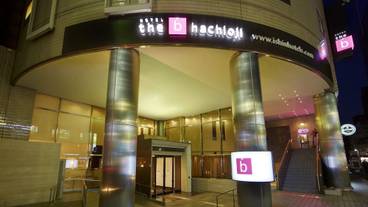 施設の入り口 / 19