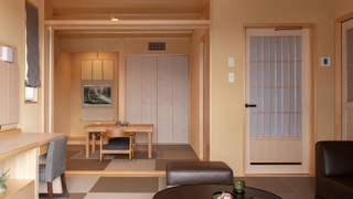 【露天風呂＋テラス付き】スイートルーム『宝富士・赤富士』