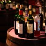酒店でワインを立ち飲み！博多で“ワイン角打ち”を楽しもう