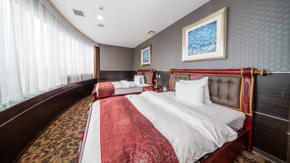 重厚感のある洋室で優雅に過ごしましょ。4247986