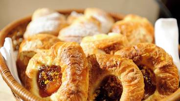 朝食スペース / 11