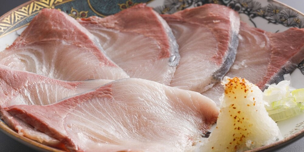 旅館のお食事処