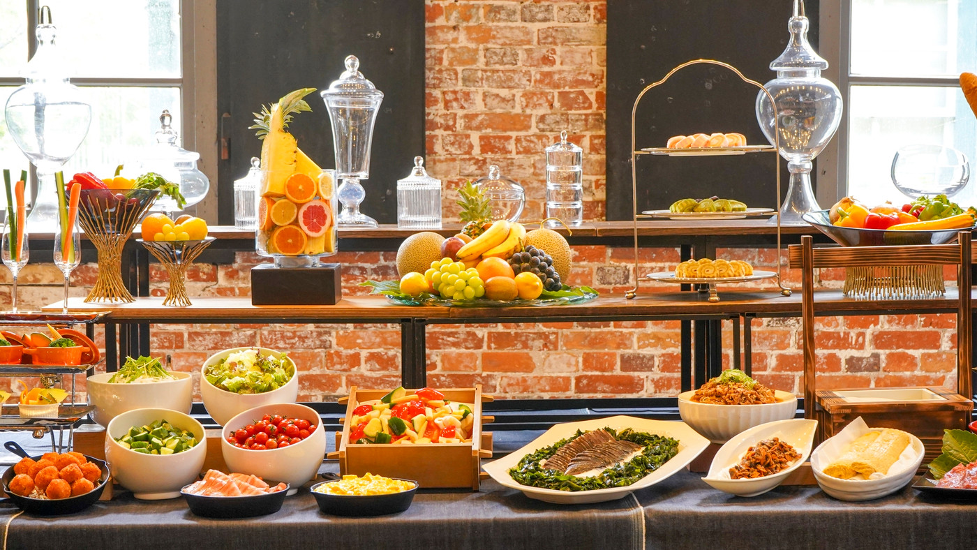 岡山ならではのメニューが豊富な朝食ビュッフェ3463292