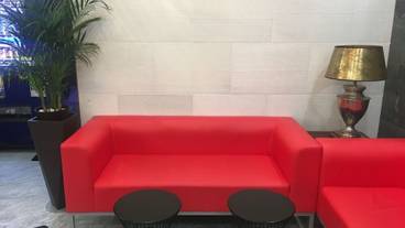 ロビー応接スペース / 8