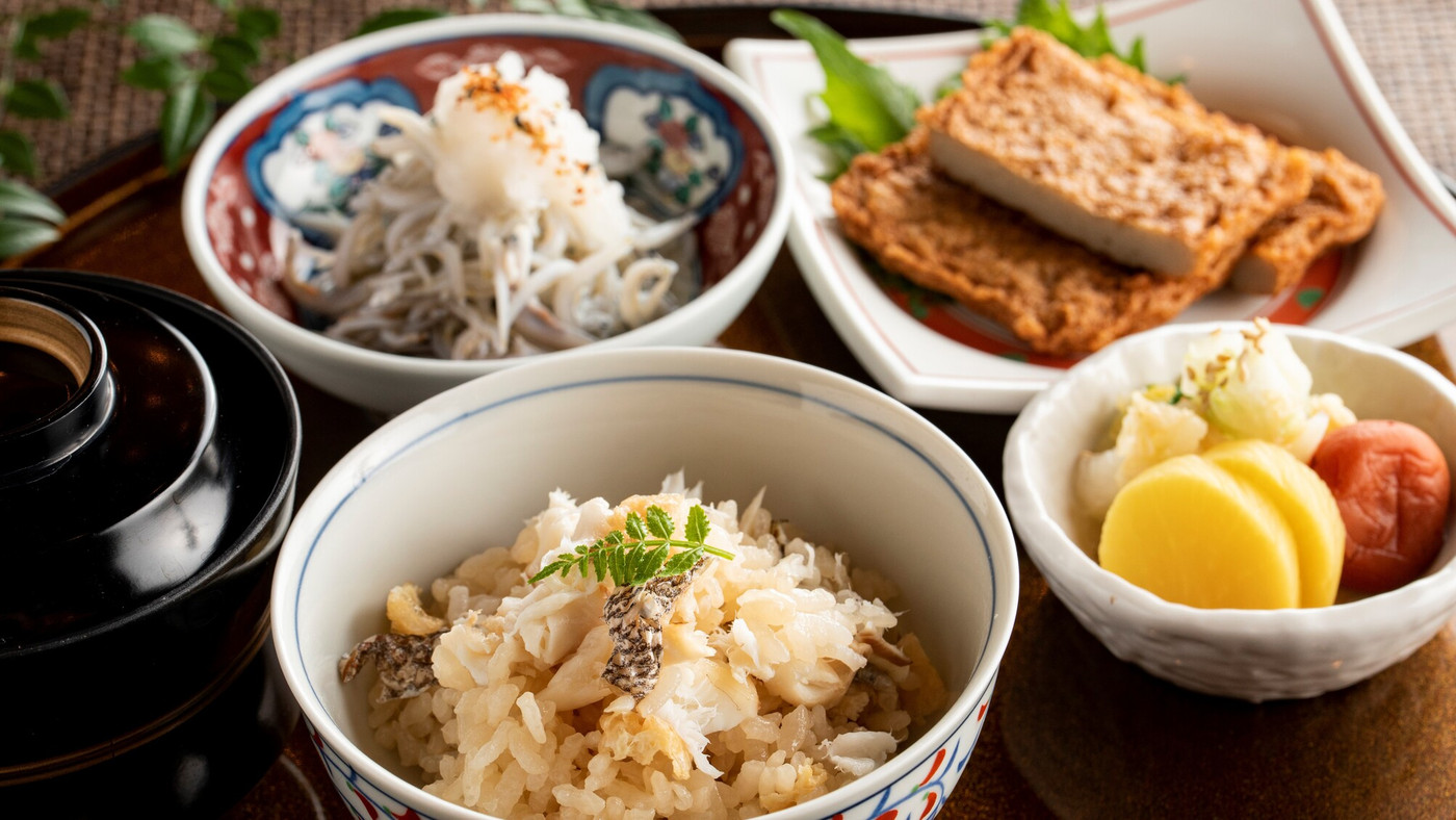 約40種類の朝食。松山城も道後温泉も近い立地4235915