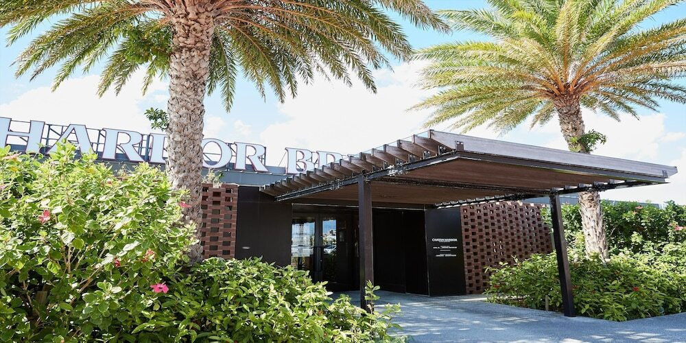 ショッピングモール