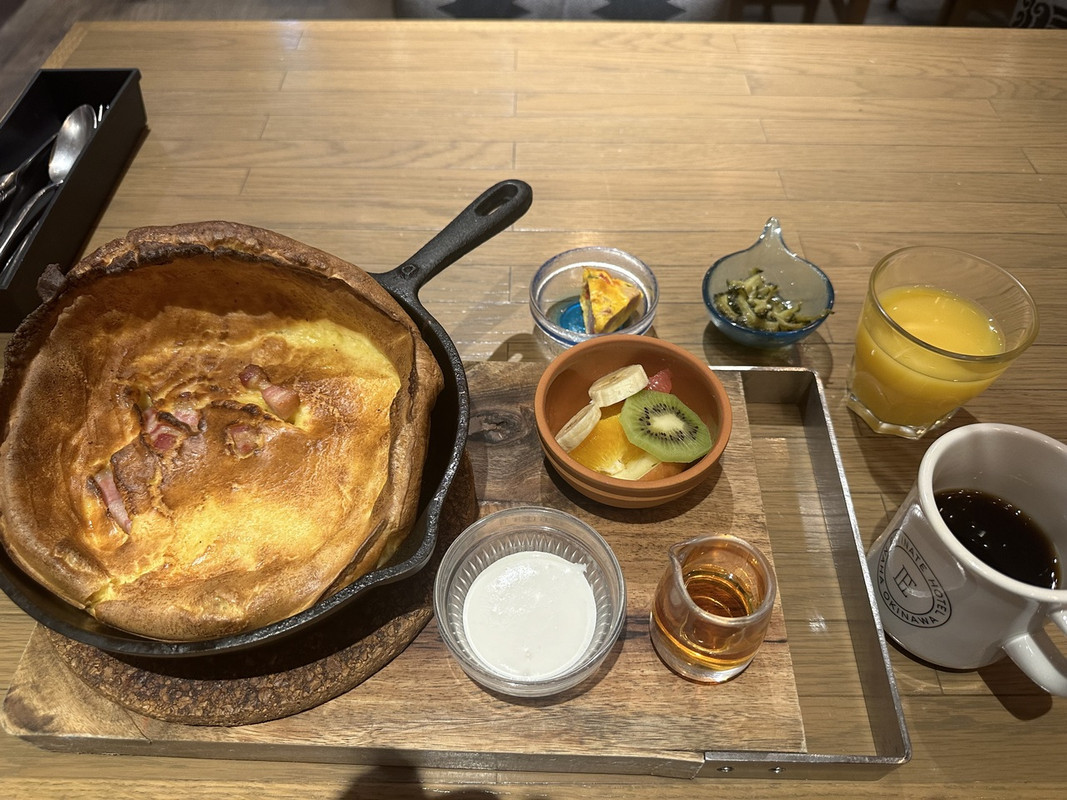 朝食　パンケーキ