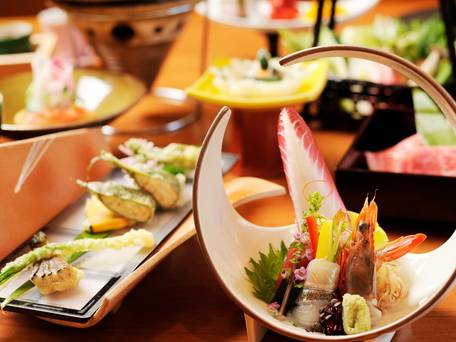 箱根湯本温泉 ホテル南風荘 / 3