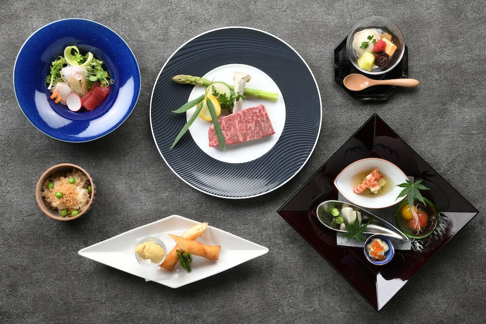 レストラン