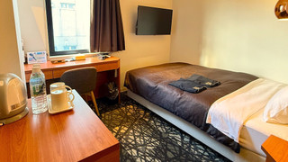 エコノミー ダブルルーム ダブルベッド 1 台 禁煙