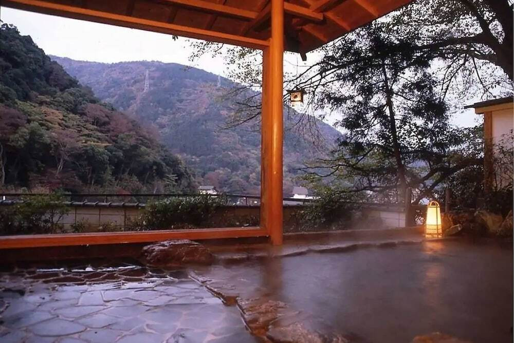 温泉と食事が客室で楽しめる!一人時間を満喫できる旅館4066667