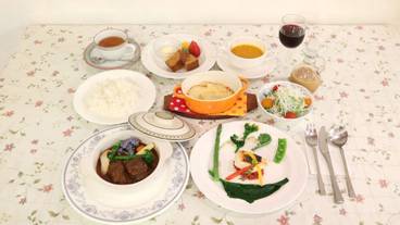 食事・飲み物 / 7