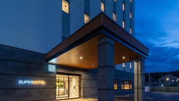 施設の入り口 / 37