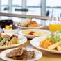 さき楽90【西館泊朝食付】唐津名物朝食「朝からつ茶漬け」と「焼きたて佐賀牛ハンバーグ」朝食バイキング | 唐津シーサイドホテル