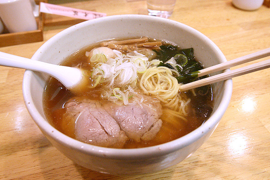 「木菟ラーメン」料理 813019 木菟ラーメン全部入り。