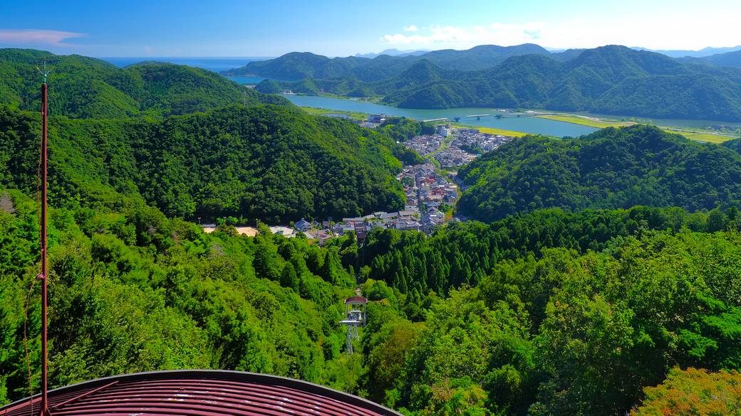 山頂にある展望台からの景色 / 5