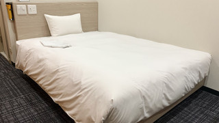 ベーシック ツインルーム シングルベッド 2 台 禁煙