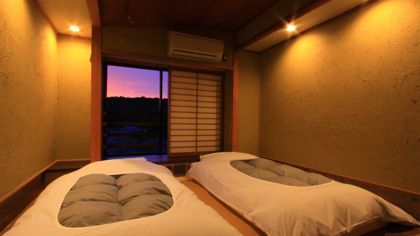 露天風呂付客室　夕陽