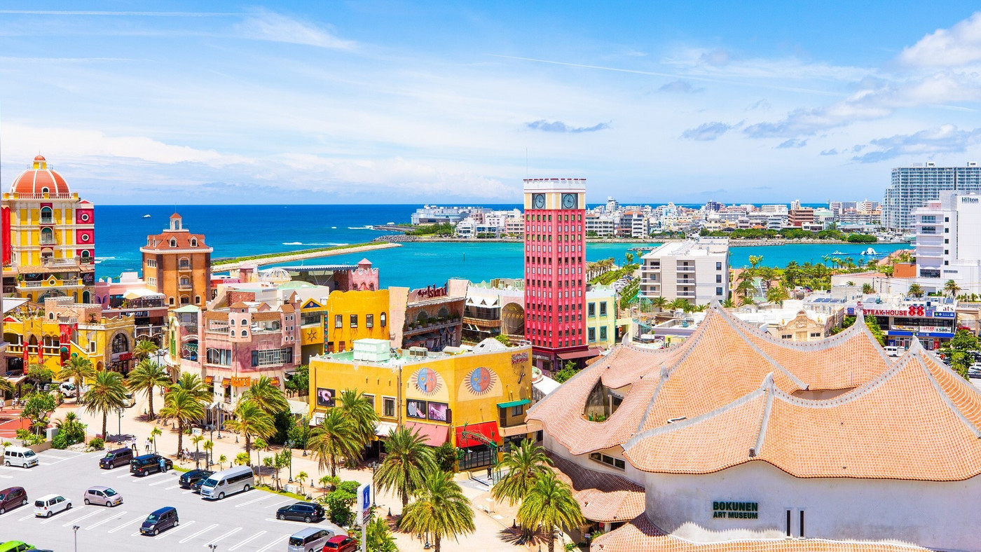 「アメリカンビレッジ」隣接。サンセットビーチとアメリカンな雰囲気を味わう旅3455958