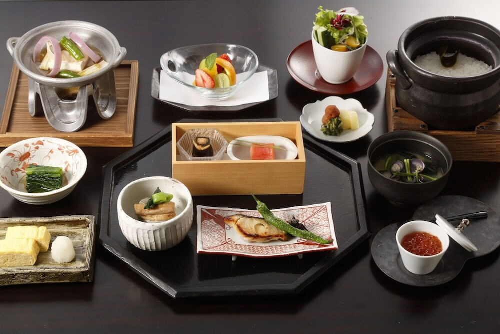 朝食