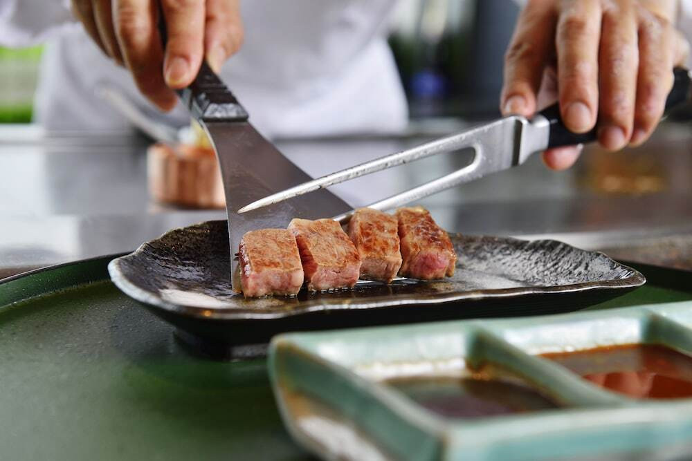 お食事