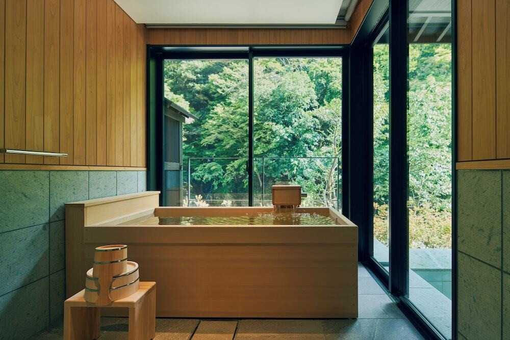 アートなお部屋に癒される。全室温泉露天風呂付きのホテル4241767