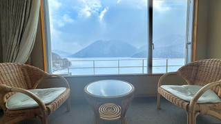 和室10畳 レイクビュー [禁煙] 4~8階 (レストランでの朝夕食)