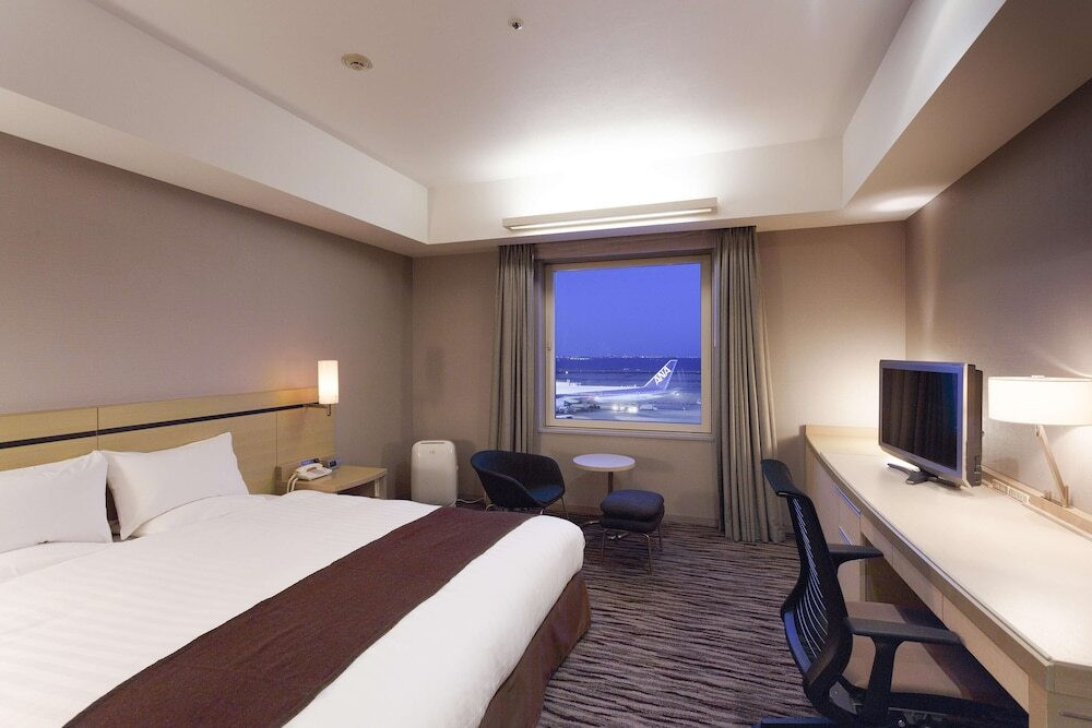 第2ターミナルと直結！飛行機の見えるお部屋も◎4233274