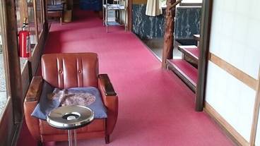 ロビー応接スペース / 8