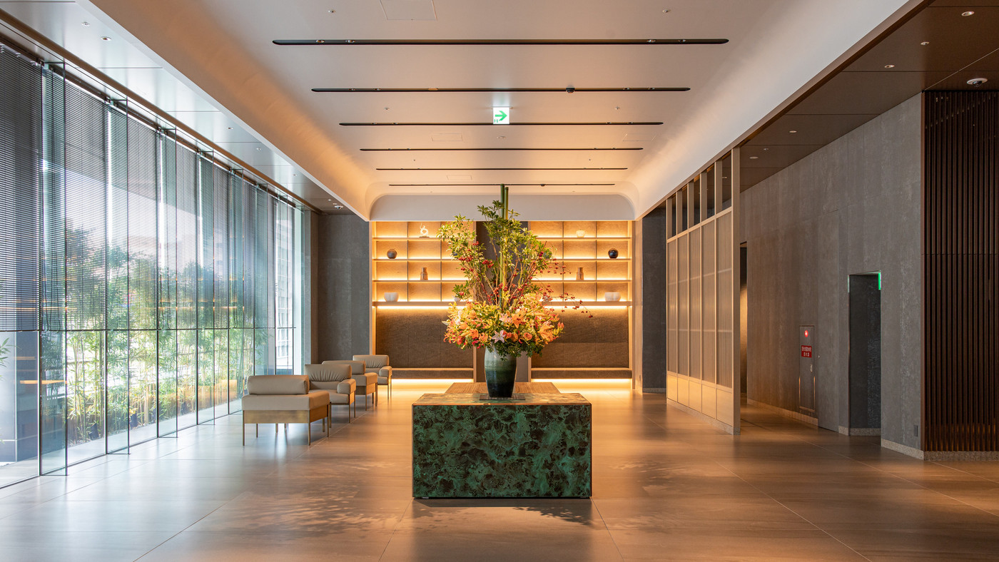 宿泊者限定ラウンジで夜景を楽しめるホテル3759156