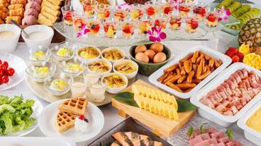 朝食ビュッフェ / 5