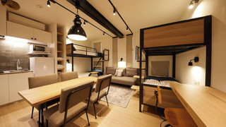 デラックス 4 人部屋