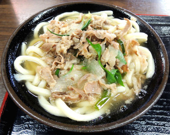 「中西うどん」料理 696492 肉うどん
