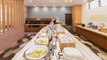 朝食スペース / 11