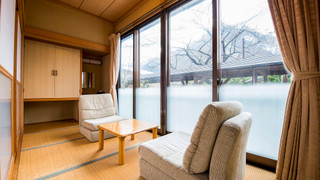 【離れ・椿の荘／柊の荘】二間続き＜天然温泉露天風呂＞ [和室] [禁煙] [眺望なし]