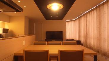 客室内のダイニングエリア / 9