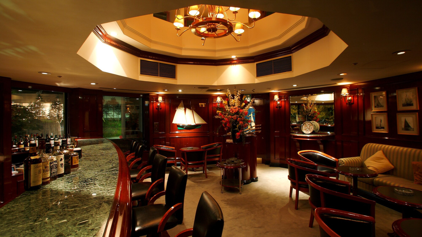 メインバー「ケイ・セブン」