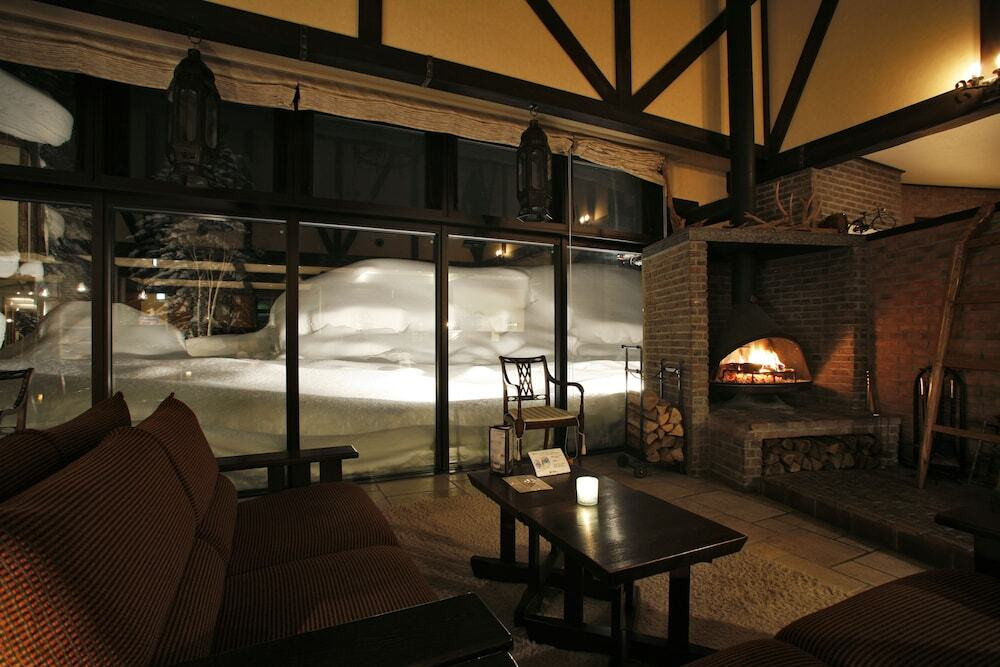 ロビーラウンジ