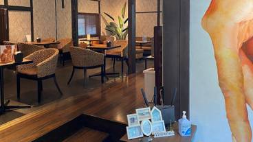 内部エントランス / 2