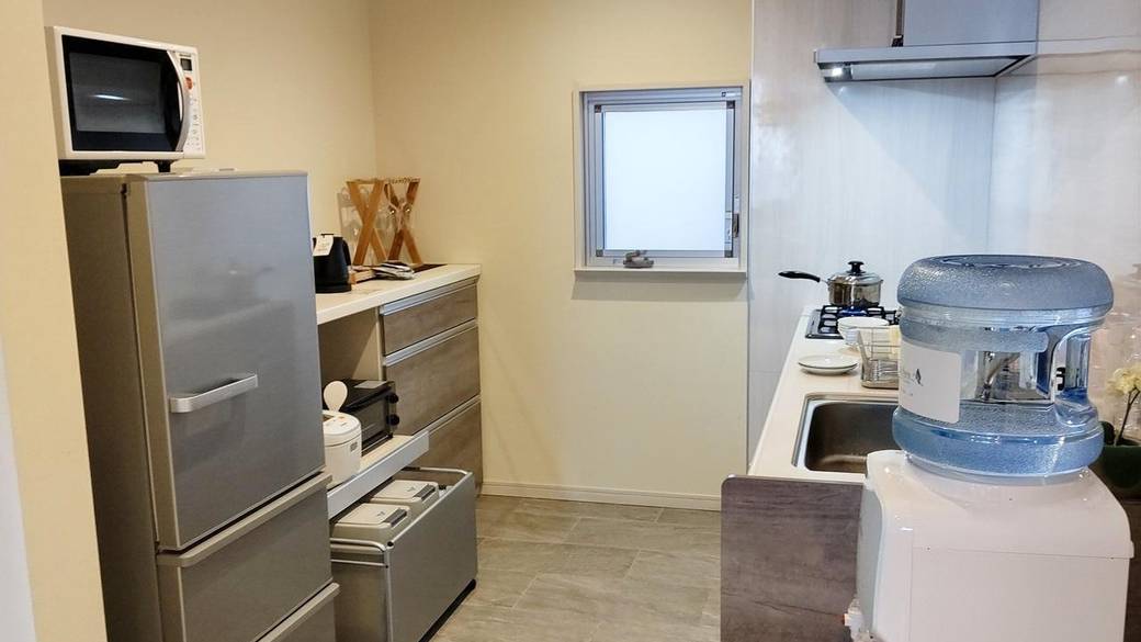 キッチンで楽しく
クッキング / 3