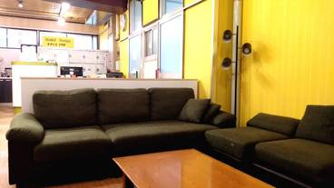 ロビー応接スペース / 2