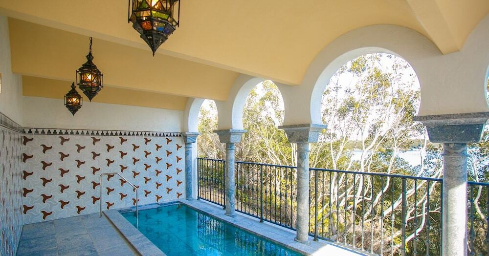 地中海を思わせる白亜のリゾート4002967